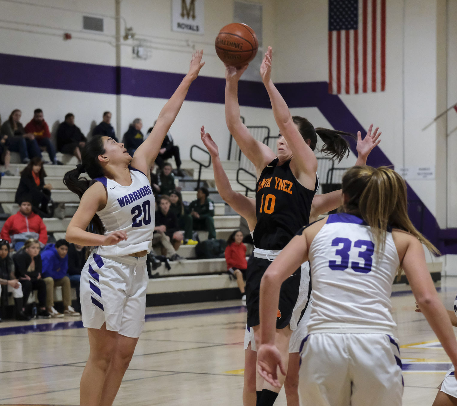 122117 Girls BBall Santa Ynez at Righetti 05.jpg